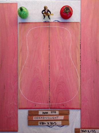 272 Dreadnought - Outstading strong colour and grain v